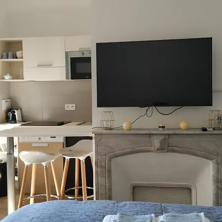 Apartamento A 5 Mn A Pied De La Gare Confort Avec Balcon