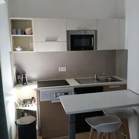 A 5 Mn A Pied De La Gare Confort Avec Balcon *